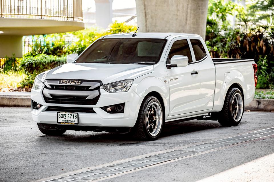 ISUZU D-MAX SPACECAB 1.9 Ddi S ปี 2021 สีเทา โฉมล่าสุด