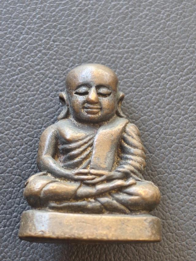 หลวงพ่อเงิน รุ่นเงินล้าน