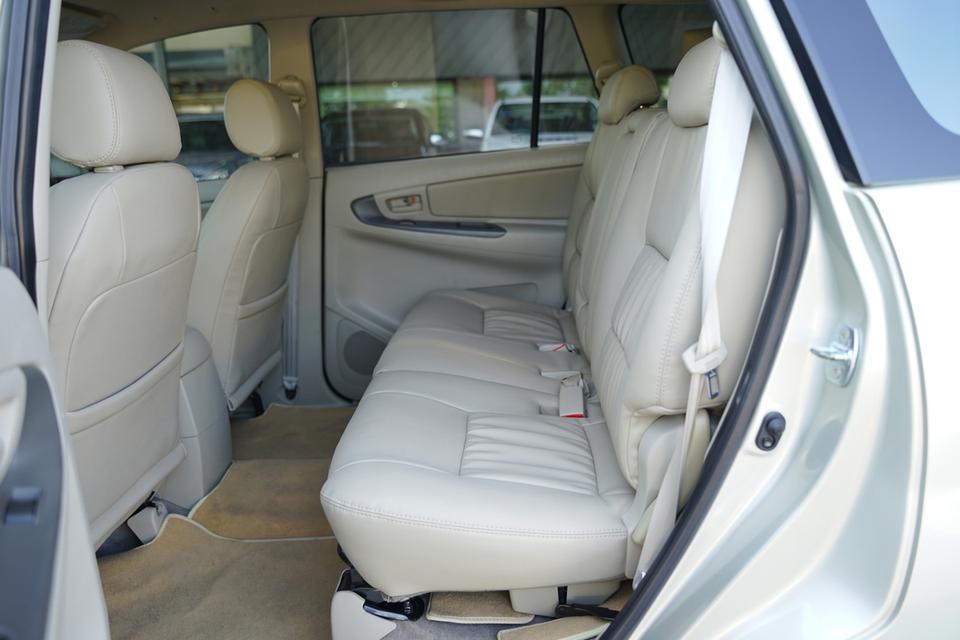 2014 TOYOTA INNOVA 2.0G OPTION 9