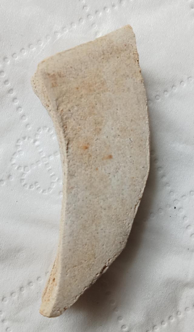 เขี้ยวหนุมาน หลวงปู่จันทร์ วัดโหลกหลำ รูปย่อยที่ 3