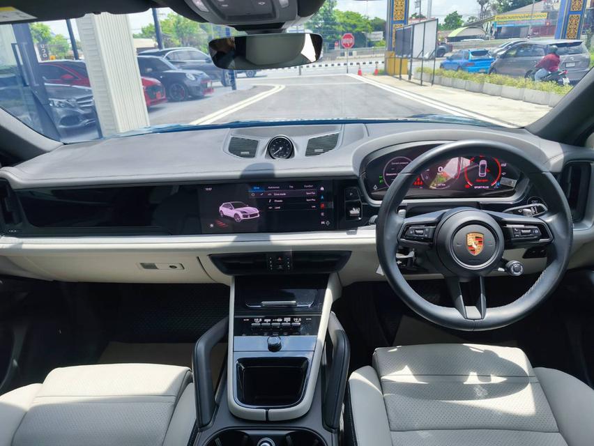 รหัสรถ KPV53 2024 จด 25 Porsch Cayenne Coupe  Platinum Edition 10