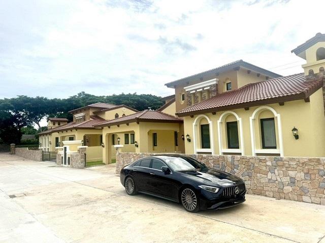 PP401 ขายบ้านชั้นเดียว โครงการ ณุศา ชีวานี พัทยา NUSA CHIVANI PATTAYA พร้อมสระว่ายน้ำ โครงการบ้านพักตากอากาศสไตล์อิตาลีเเละทัสคานี