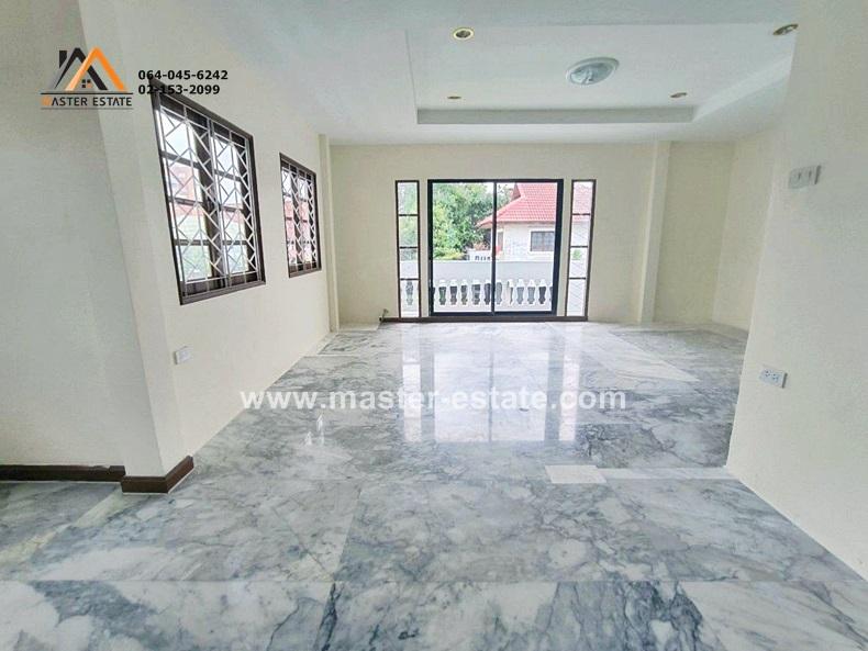ม.มณียา บ้านเดี่ยวหลังใหญ่ 204.8 ตร.ว. จัดสวนตกแต่งสวยงาม 5 นอน 4 น้ำ อ.เมือง จ.นนทบุรี พท.ใช้สอยมากถึง 410 ตรม. 2