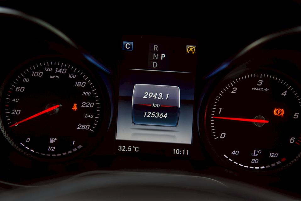 รหัสรถ CBL3577 Benz GLC250d 2.1 4MATIC [w253] AT 2016 19