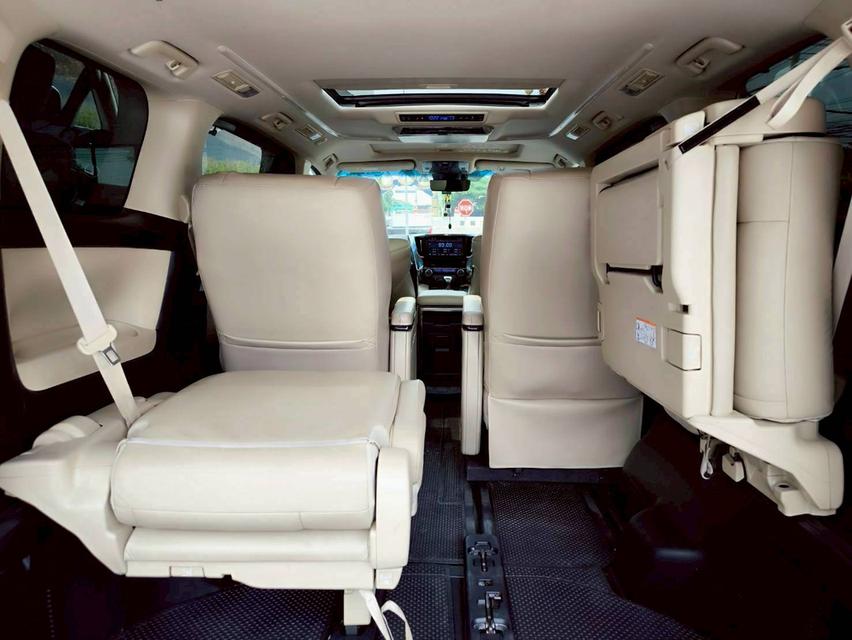 รหัสรถ KPV8989 2020 ALPHARD HYBRID X E-FOUR สีขาวแปลงเป็น LEXUS 350 ครบชุด 9