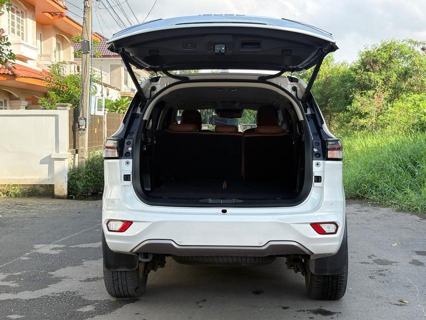 Isuzu mu-x 11