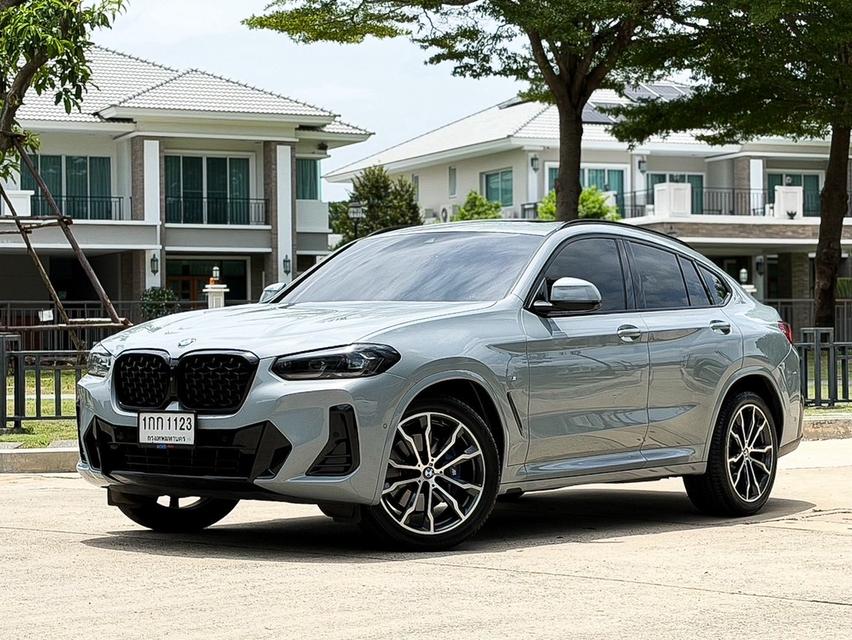 รหัสรถ AVA1123 ⏰ BMW X4 xDrive20d M Sport (LCI) ปี 2023