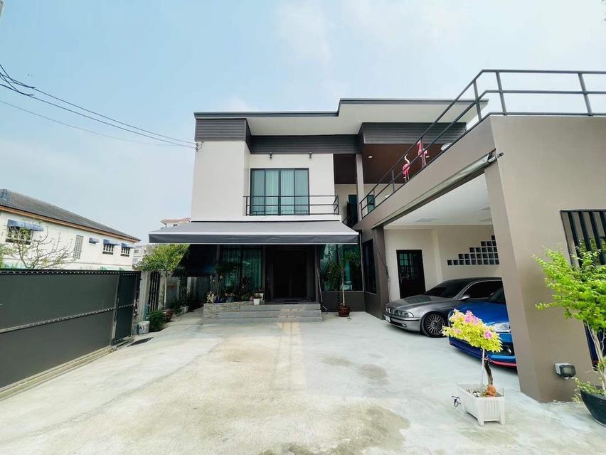 บ้านหรู พหลโยธิน 54 ขนาด 113 ตรวา ราคา 8.9 ล้านบาท 3