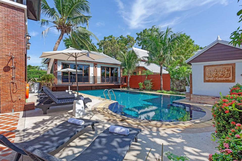Beverly Thai House Pool Villa Pattaya ถนนสุขุมวิท บางละมุง ชลบุรี 166 ตารางวา 5 นอน 5 น้ำ ตกแต่งครบ 2