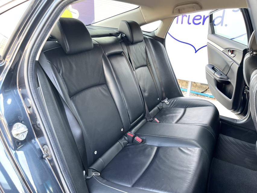 HONDA CIVIC 1.8 EL ปี 2016 10