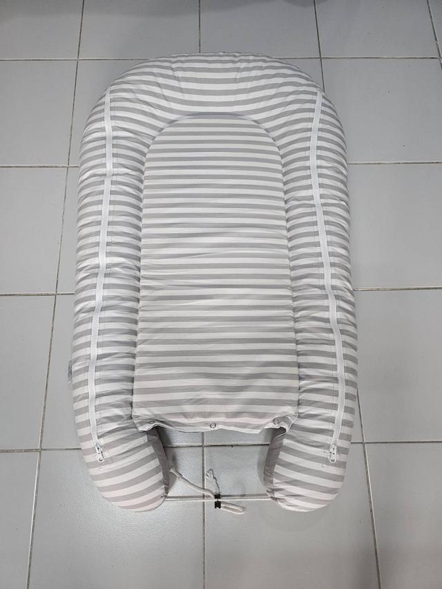 เบบี้เนส Babynest ทีนอนเด็กแรกเกิด ที่นอนรังนก มือสอง สภาพดี