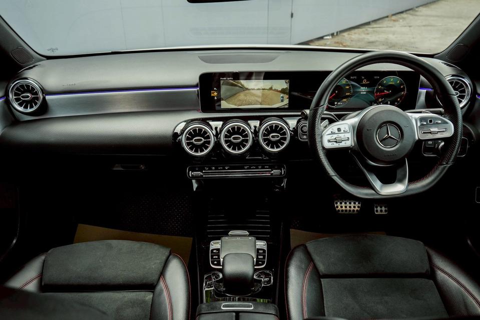 Mercedes-Benz A200 1.3 AMG Dynamic W177 AT 2020 รูปที่ 12