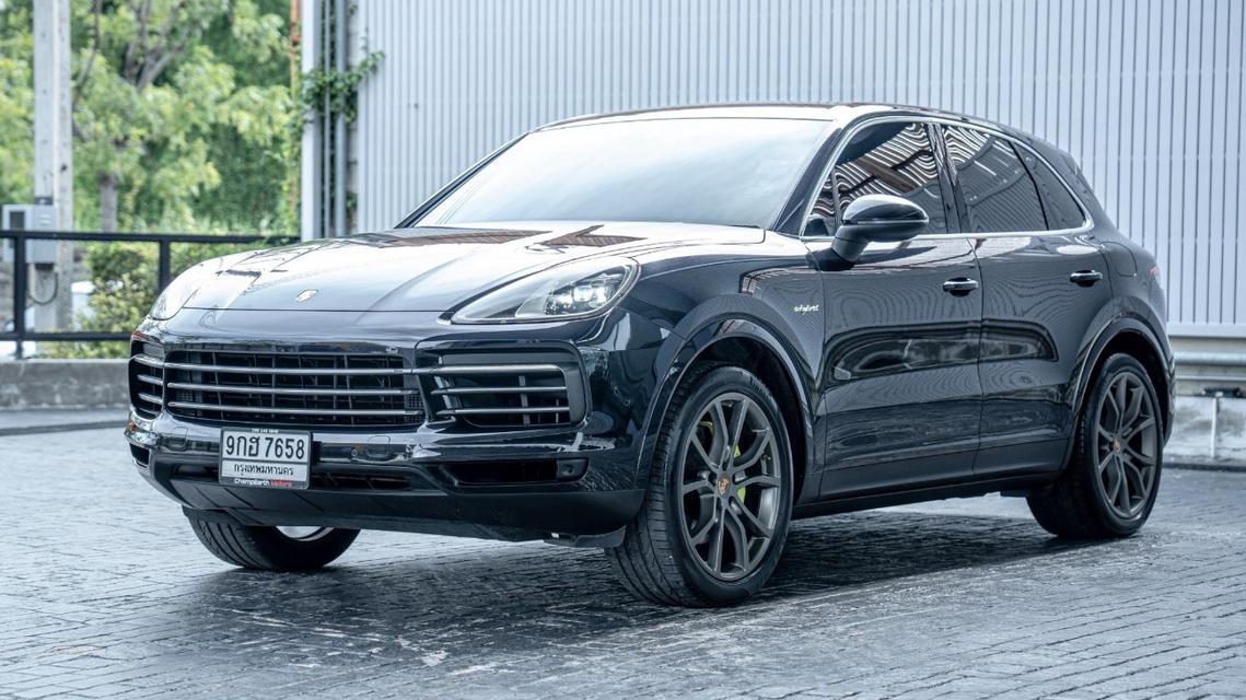 Porsche Cayenne E-Hybrid 2020 รถมือเดียว ออกศูนย์ AAS
