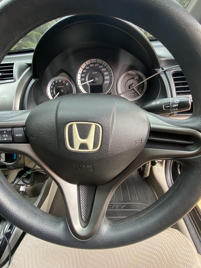 🔰Honda City 1.5 V ( MNC รองท็อป) ปี 12 เกียร์ Automatic รถบ้าน #มือเดียวป้ายแดง ประกันภัยชั้น 1 มิ.ย.69☎️ สนใจทักมาที่ 0917793248 รูปที่ 5