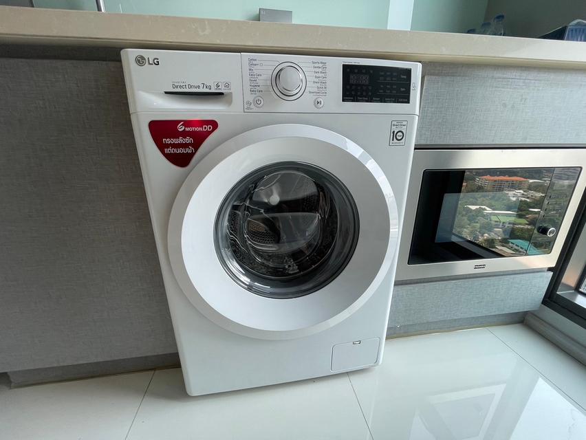 Rhythm Sukhumvit 36-38 8