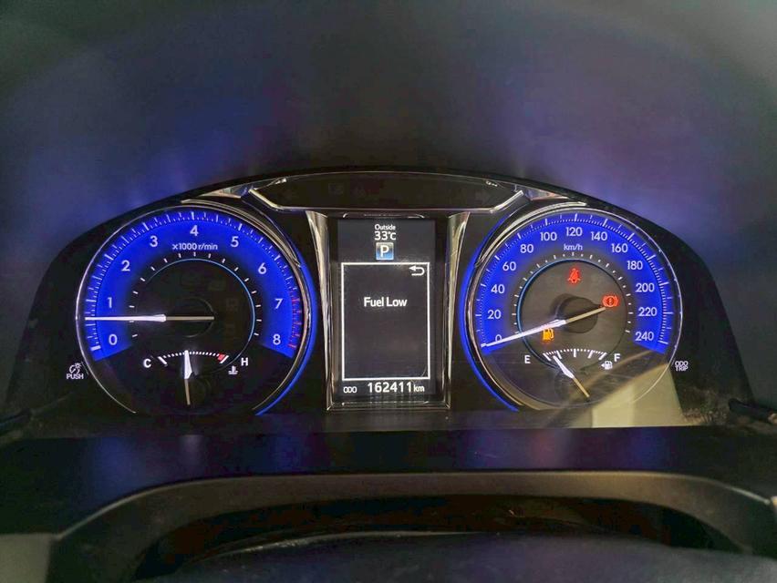 Toyota Camry 2.0G ปี17 รูปที่ 9