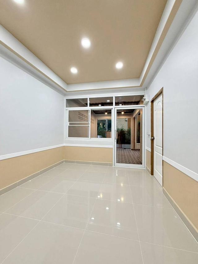 หมู่บ้านพฤกษา3  ถนนวัดลาดปลาดุก บางบัวทองทาวน์เฮาส์ชั้นเดียว ตกแต่งใหม่พร้อมอยู่ หน้ากว้าง6เมตร หน้าบ้านไม่ตรงใคร ซอยก่อนถึงตลาด 10