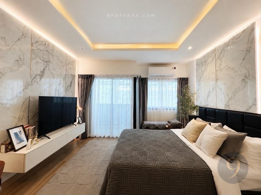 New Condos 2 mins from the Beach, Pratumnak PattayaAvailable units. Multiple unit types available from studio to 4-bedroom units and shop space. 7