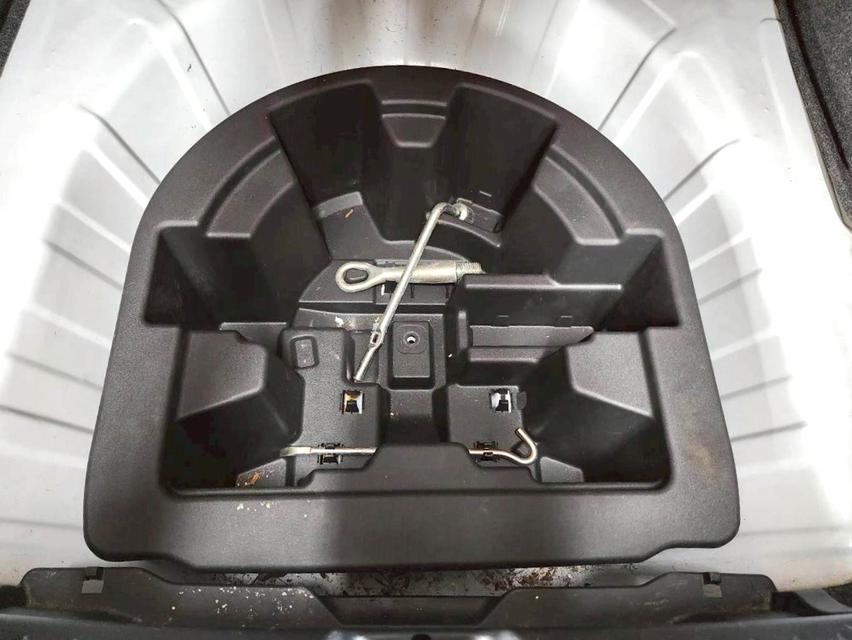 ขายรถ Mitsubishi Attrage 1.2GLX ปี 2021 สีขาว เกียร์ออโต้ 19