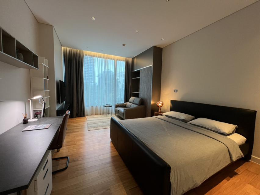 ✨ ให้เช่า Sindhorn Residence หลังสวน ซอย 2 ห้องสวย เฟอร์ครบ วิวสวนสีเขียว ใจกลางเมือง 1