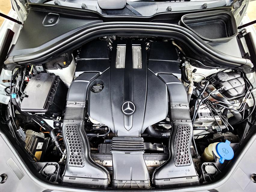 mercedes benz 12