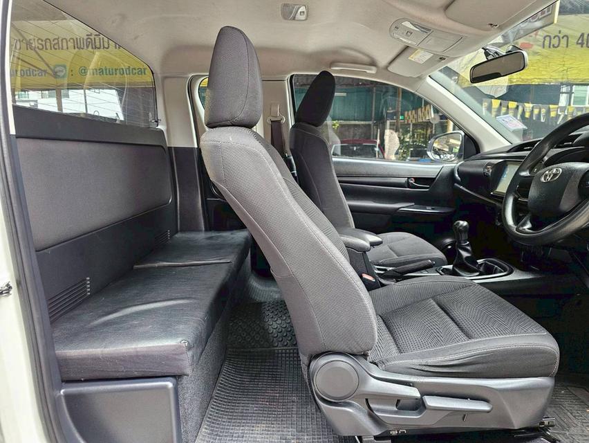 TOYOTA HILUX REVO 2.4 SMARTCAB ENTRY Z-EDITION ปี 21 MT 9