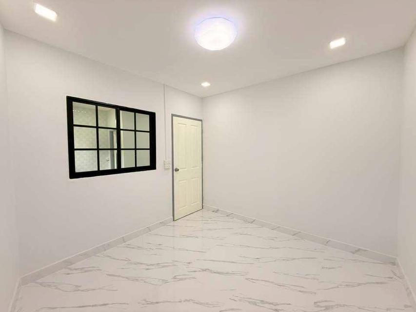 บ้านเดี่ยวชั้นเดียว รามคำแหง มีนบุรี หมู่บ้านเคหะธานี 4 ซอยมิสทีน นัดชมบ้าน 085-318-6868 คุณวา 18