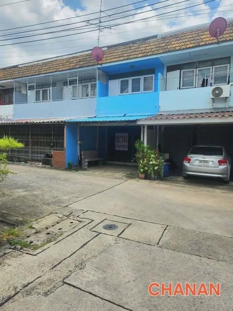 ขายทาาวน์เฮาส์2ชั้น ถ.วิภาวดีรังสิต วิภาวดีรังสิตซ.42แยก4-4 เนื้อที่16ตรว 1