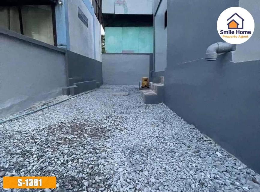 บ้านแฝด 3 ชั้น หมู่บ้านแสงอรุณ เฉลิมพระเกียรติ ร.9 ซอย 28 ใกล้สวนหลวง ร.9 8