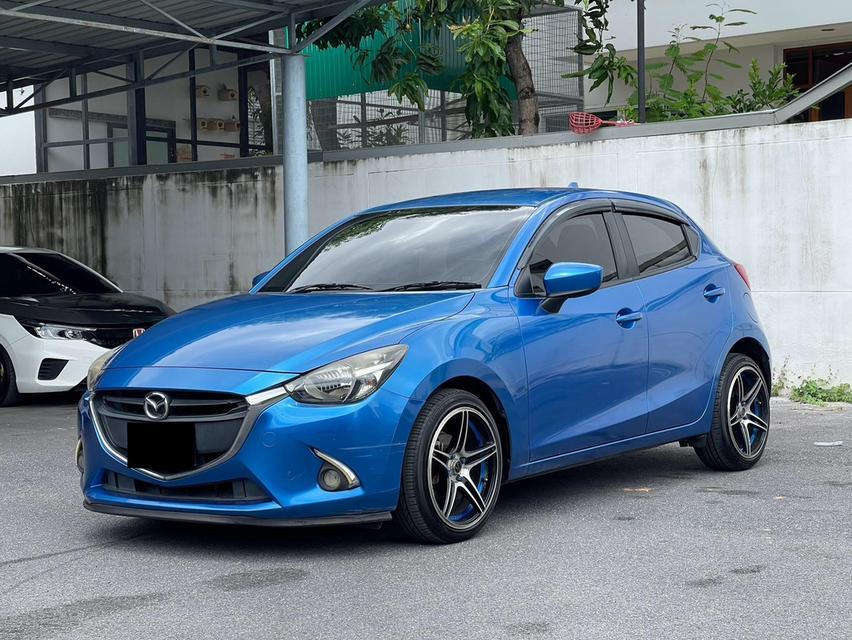 Mazda2 1.3 Standard Hatchback ปี 2015 14