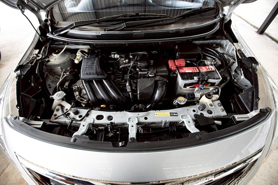 Nissan Almera 1.2E ปี 2019 สีเทา เกียร์ออโต้   12