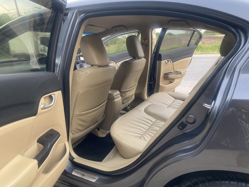 Honda Civic 1.8 cc MT มือเดียวป้ายแดง รูปที่ 10