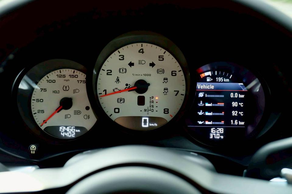 รหัสรถ PR96 Porsche Cayman 718 PDK 2.0 Turbo ปี 2018 15