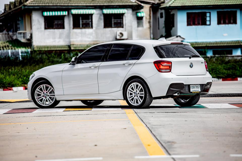 BMW 116i 1.6 TUERER RHD F20 Hatchback สีขาว ปี 2014  9