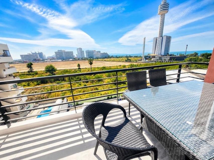 For Sale & Rent 160sqm — Luxury Sea View CondoSpacious sea view condominium with large living area, located on a high floor 4