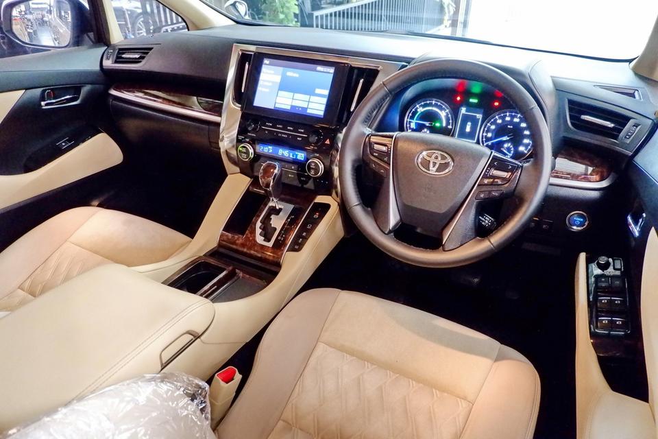 Toyota vellfire 2.5 hybrid X ปี 2021 ไมล์ 86,000 km 10