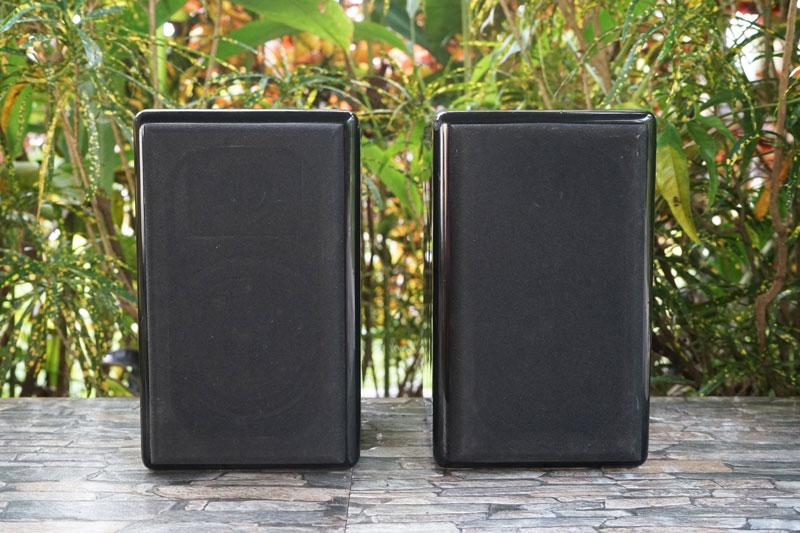 ลำโพง บุคเชลล์ดำเปียโนสวยๆ เสียงดี สำหรับคนไม่ยืดติด