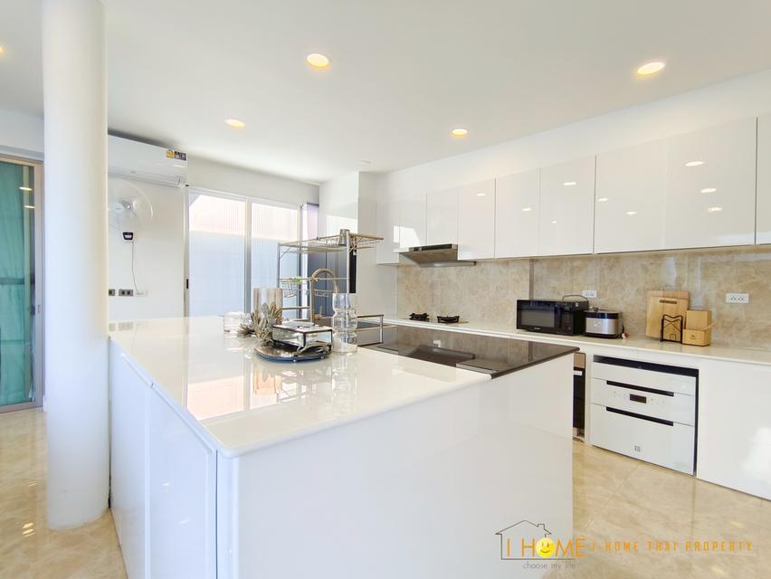 🏡 พูลวิลล่าสองชั้น บ้านหรูในโครงการ พร้อมคลับเฮ้าส์สระว่ายน้ำ #หางดง ราคาเพียง 90,000 บาท/เดือน ✨ 清迈豪华泳池别墅出租 双层 4 卧室 4 卫生间 租金 90,000 泰铢/月(含物业费) ✨ 16