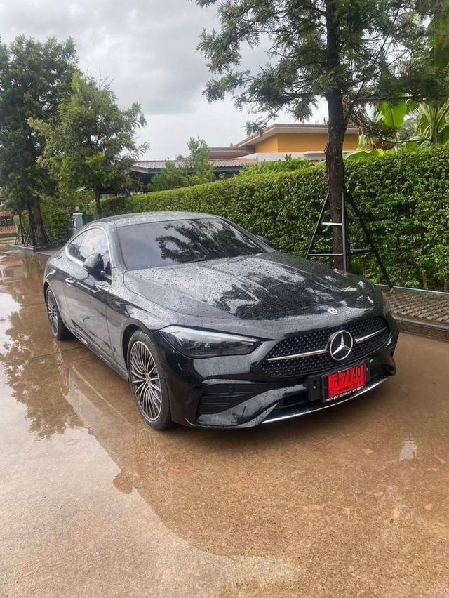 2025 Cle300 Milage 9,XXX KM สภาพเหมือนใหม่ทุกประการ HOTPRICE 3.19 MB* เปลี่ยนสัญญาได้ ผ่อน 59 งวด x 47,838 บาท ยอดปิด 2,620,000 บาท