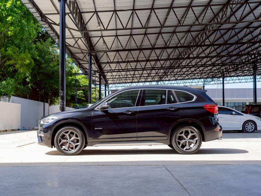 BMW X1 1.5 sDrive18i xLine ปีจด2018 6