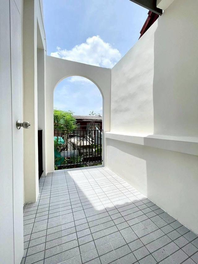 🏡 ทาวน์เฮาส์หน้ากว้าง พหลโยธิน 48 | รีโนเวทใหม่ พร้อมอยู่ ทำเลดี ใกล้ BTS! 12