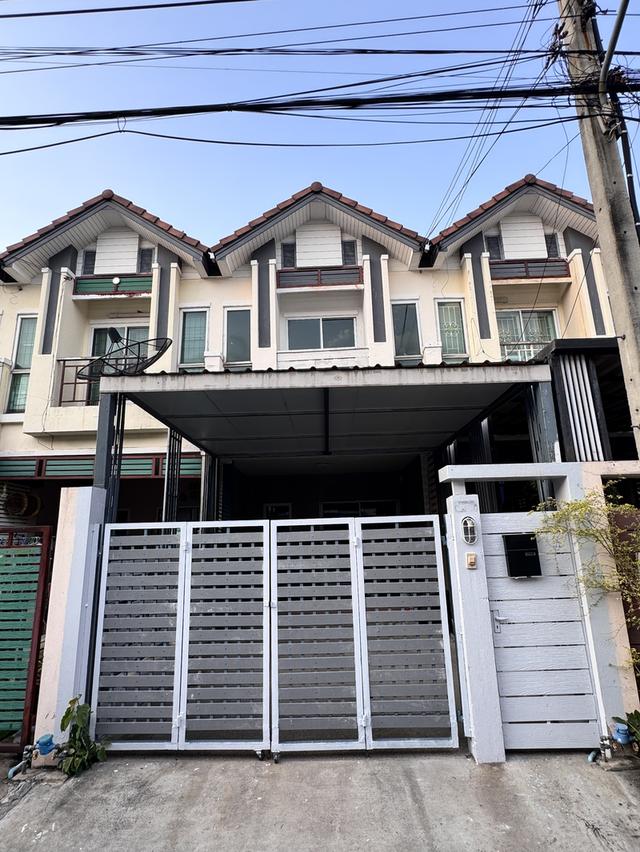 ขายบ้านทาวเฮาส์ หมู่บ้านTheTown  เพิ่มสิน20 กทม. 1