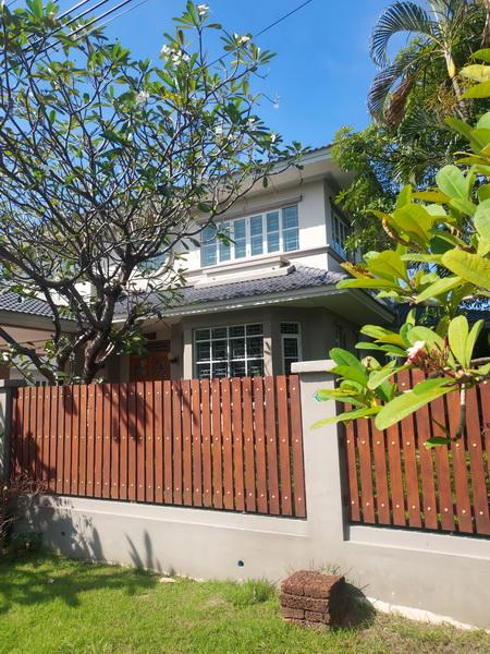 ขายบ้านเดี่ยว 2 ชั้น หมู่บ้านชัยพฤกษ์ 1 ซอยคุ้มเกล้า 7 เนื้อที่ 95 ตารางวา ตกแต่งปรับปรุงใหม่ 2