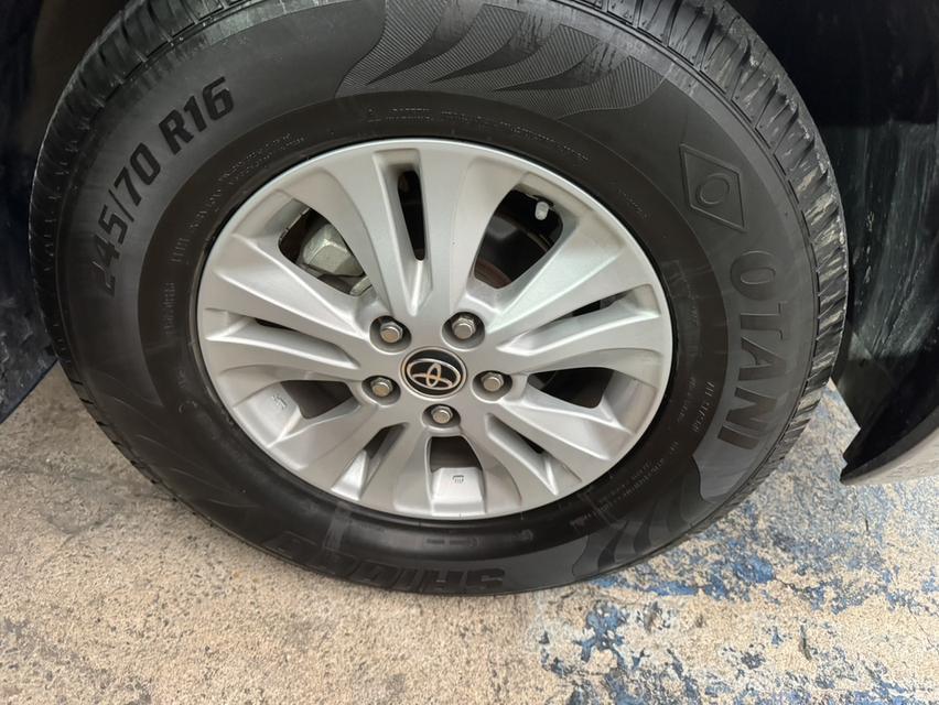 รถกะบะToyota HILUX Revo