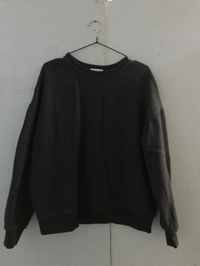 ขายเสื้อผ้ามือสอง เสื้อแขนยาวสเวตเตอร์