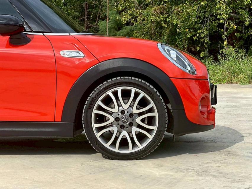 Mini Cooper S Hatch 3 Doors Hightrim F56 LCI ปี 2018 จด 2019 10
