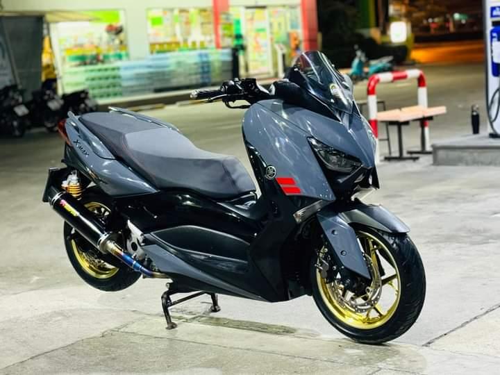 Yamaha Xmax 300 1