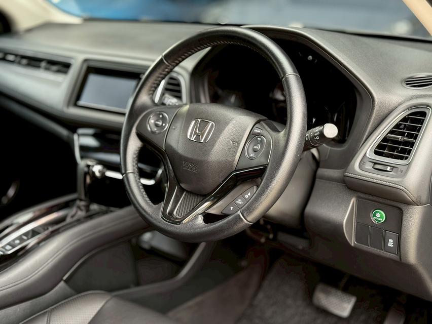 ขาย Honda HR-V 1.8E ปี16 11