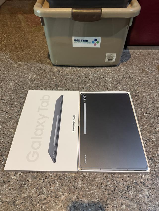 ขายๆๆๆถูกSamsungTabS10Ultra5Gสีใหม่MoonStone Gray 512กิ๊กRam12 LTE ใส่ซิมได้ ยกกล่องอีมี่ตรงอุปกรยังไม่แกะใช้เลยคับใหม่มากกสูนTrueสภาพสวยการใช้งานดีเย รูปที่ 2