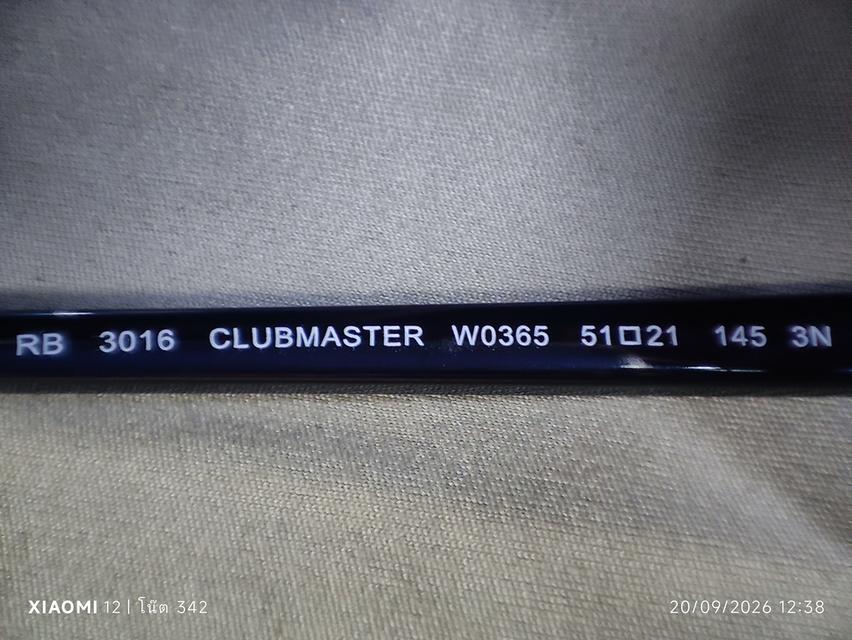 RayBan Clubmaster Classic รหัสรุ่นRB3016 รหัสสีW0316(กรอบสีดำ-ทอง/เลนส์กระจกสีเขียวG-15 ผลิตในยุคปัจจุบัน(ยุค Luxottica Italy) รูปที่ 10